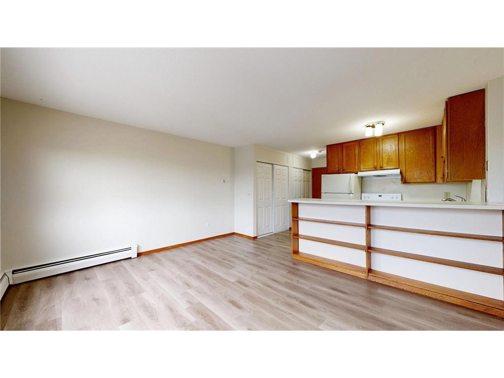 2216 Pleasant Avenue #205 Minneapolis MN 55404 7020756 image7