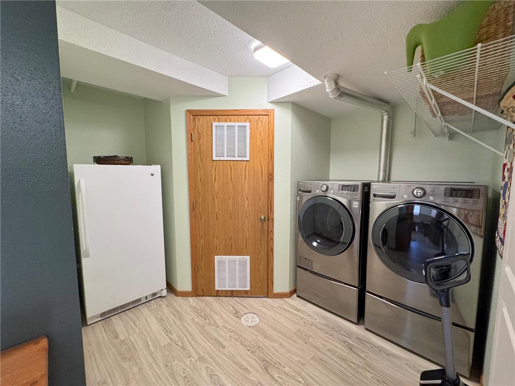 2216 Ridgewood Drive Fergus Falls MN 56537 7074039 image26