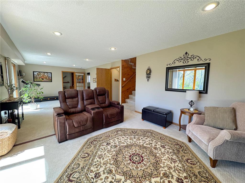 2216 Ridgewood Drive Fergus Falls MN 56537 7074039 image4
