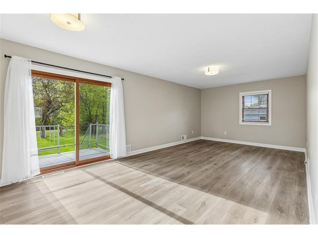 2216 Thorndale Avenue New Brighton MN 55112 7066579 image15
