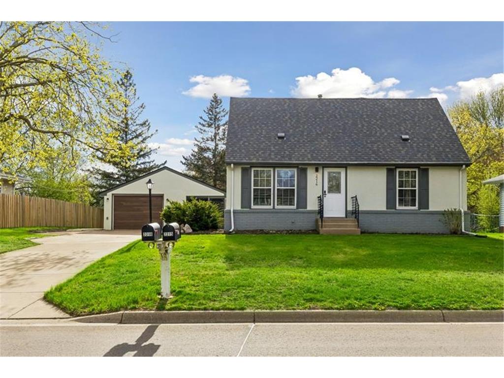 2216 Thorndale Avenue New Brighton MN 55112 7066579 image3