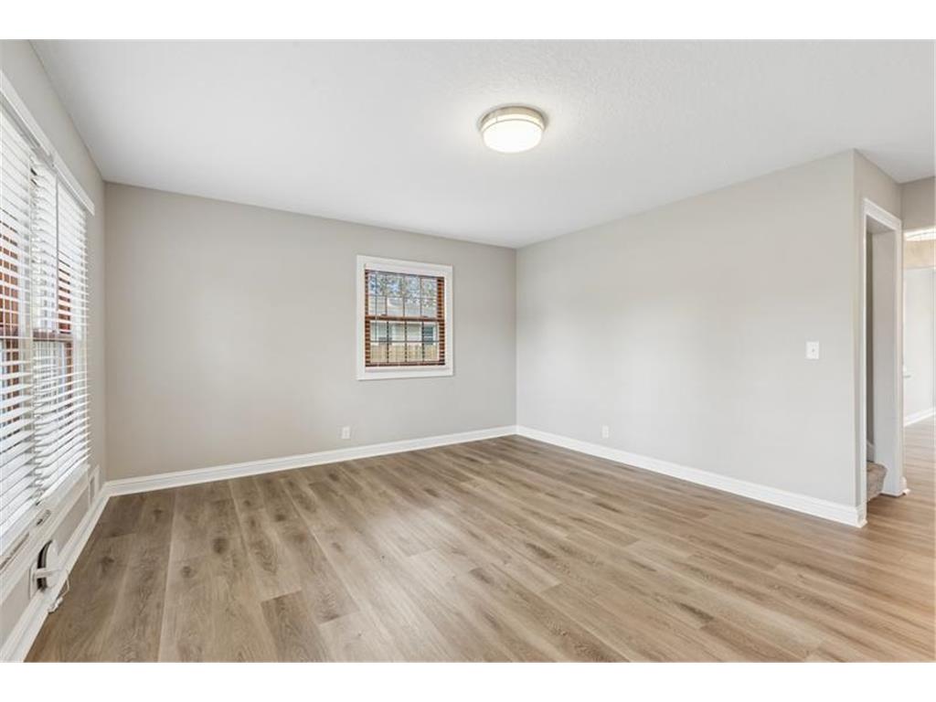 2216 Thorndale Avenue New Brighton MN 55112 7066579 image6
