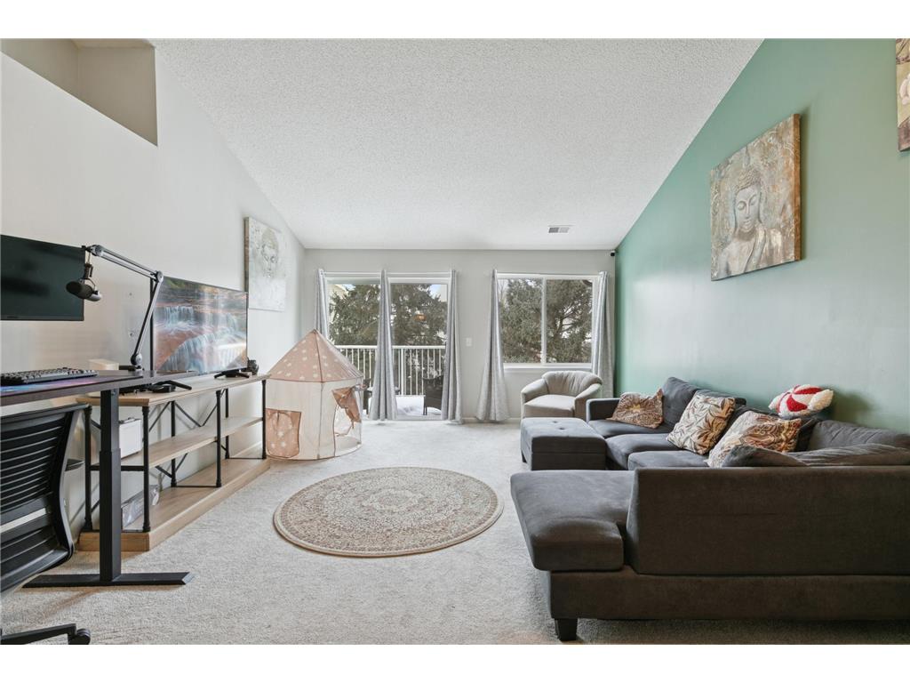 2216 Water Lilly Lane #607 Eagan MN 55122 7055480 image3