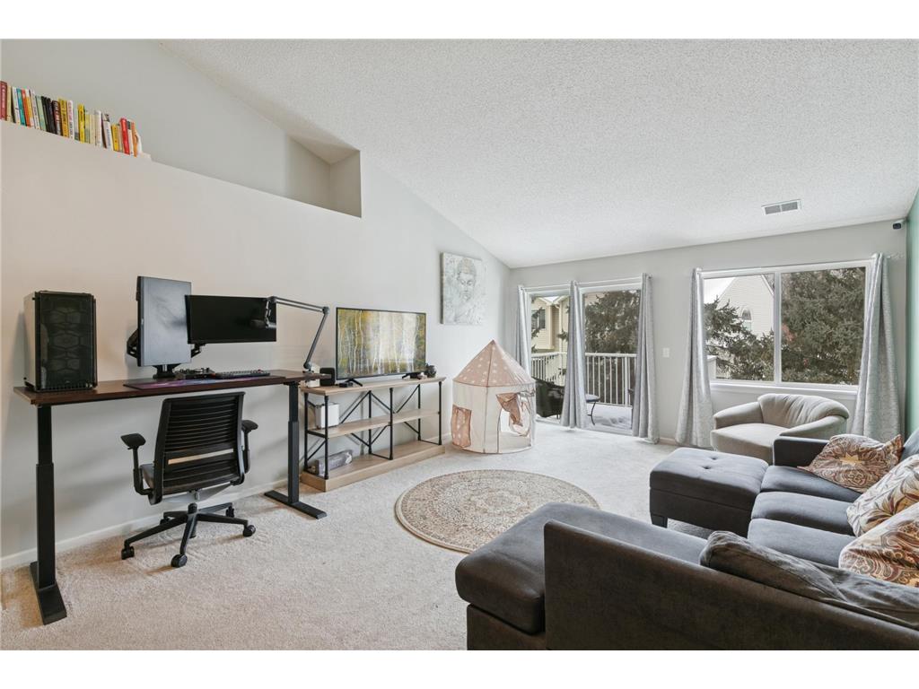 2216 Water Lilly Lane #607 Eagan MN 55122 7055480 image4