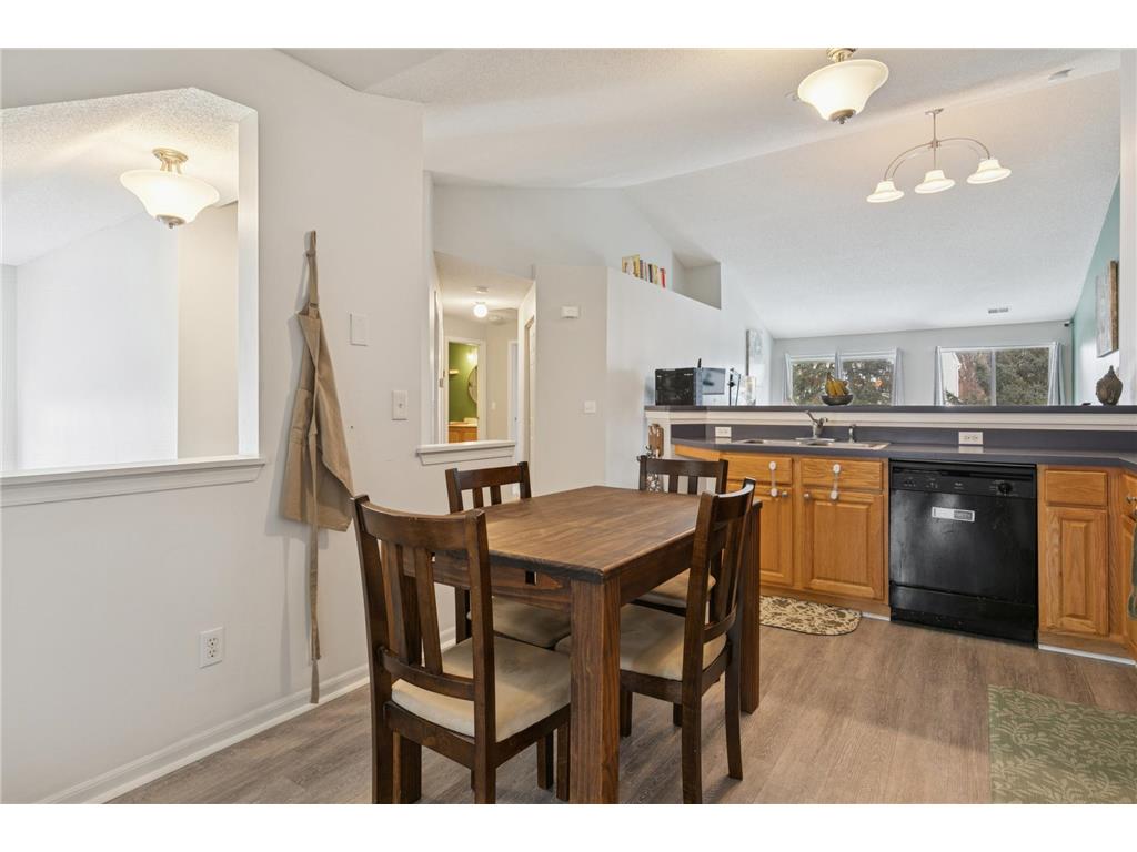 2216 Water Lilly Lane #607 Eagan MN 55122 7055480 image9