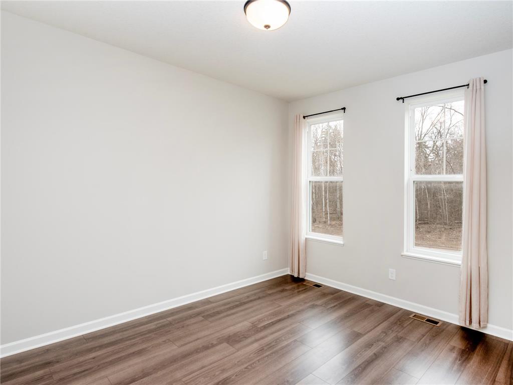 2217 Gateway Hill Road North Saint Paul MN 55109 7047798 image13