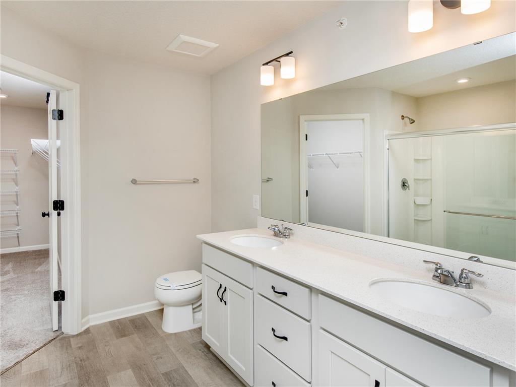 2217 Gateway Hill Road North Saint Paul MN 55109 7047798 image20