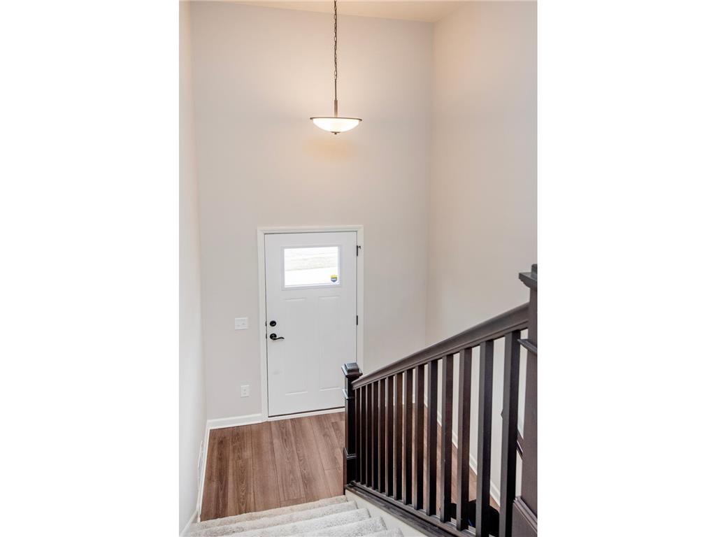 2217 Gateway Hill Road North Saint Paul MN 55109 7047798 image3