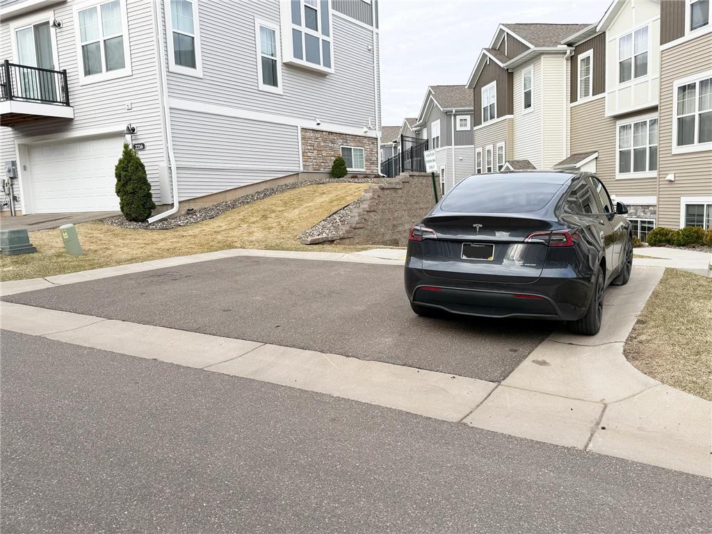 2217 Gateway Hill Road North Saint Paul MN 55109 7047798 image31