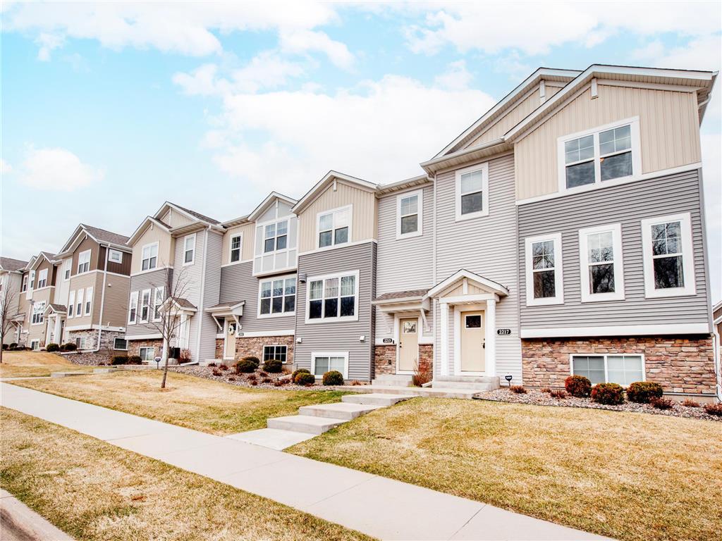 2217 Gateway Hill Road North Saint Paul MN 55109 7047798 image32