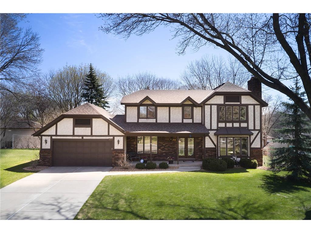 2217 Heritage Lane, New Brighton, MN, 55112 MLS 6365941 Edina Realty