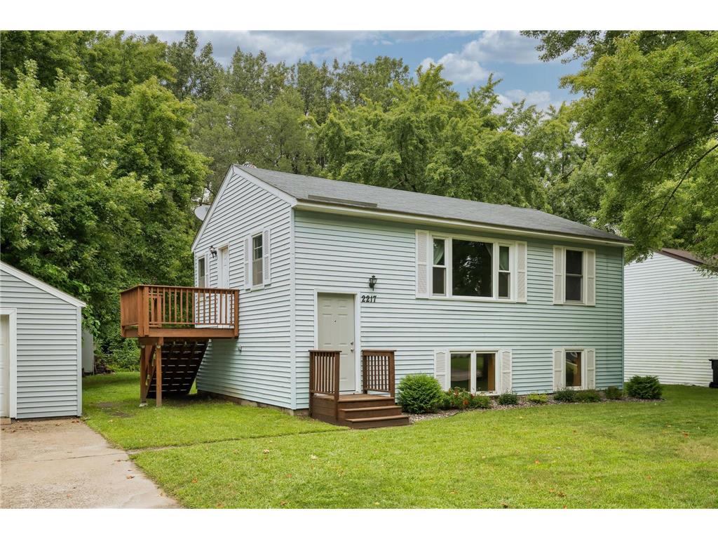 2217 Hillview Road Mounds View MN 55112 6597163 image1