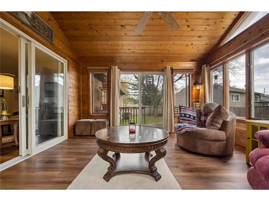 2217 Laramie Trail Brooklyn Park MN 55444 7063951 image21