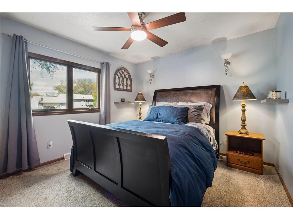 2217 Laramie Trail Brooklyn Park MN 55444 7063951 image22