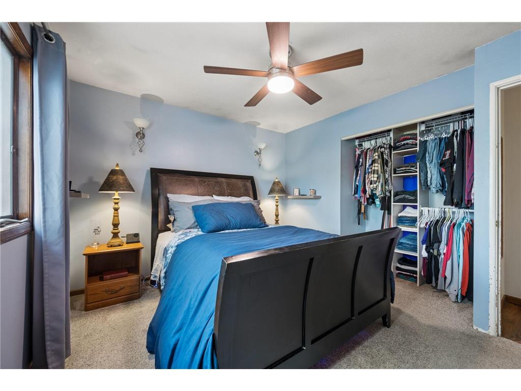2217 Laramie Trail Brooklyn Park MN 55444 7063951 image23