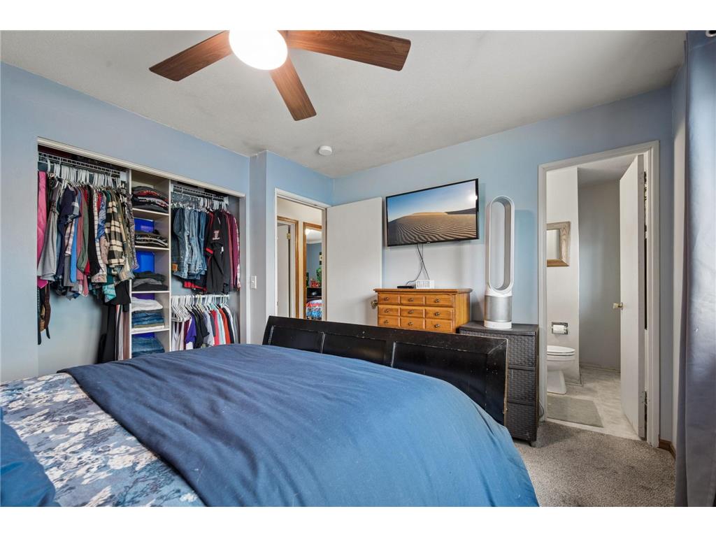 2217 Laramie Trail Brooklyn Park MN 55444 7063951 image24