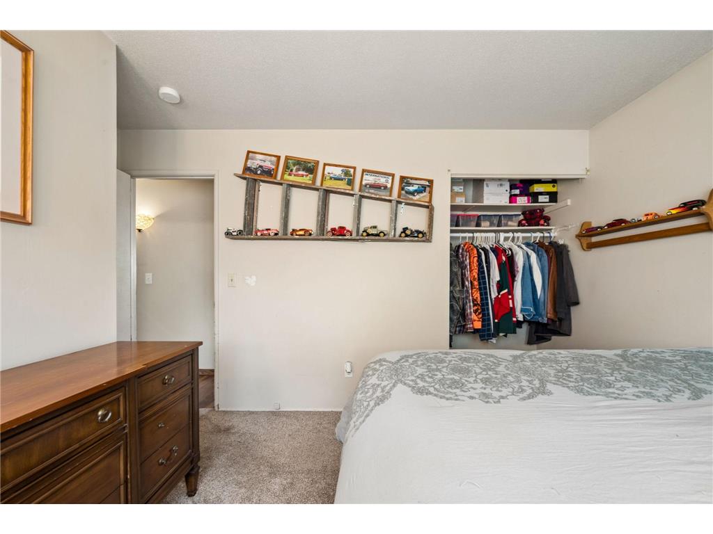 2217 Laramie Trail Brooklyn Park MN 55444 7063951 image31