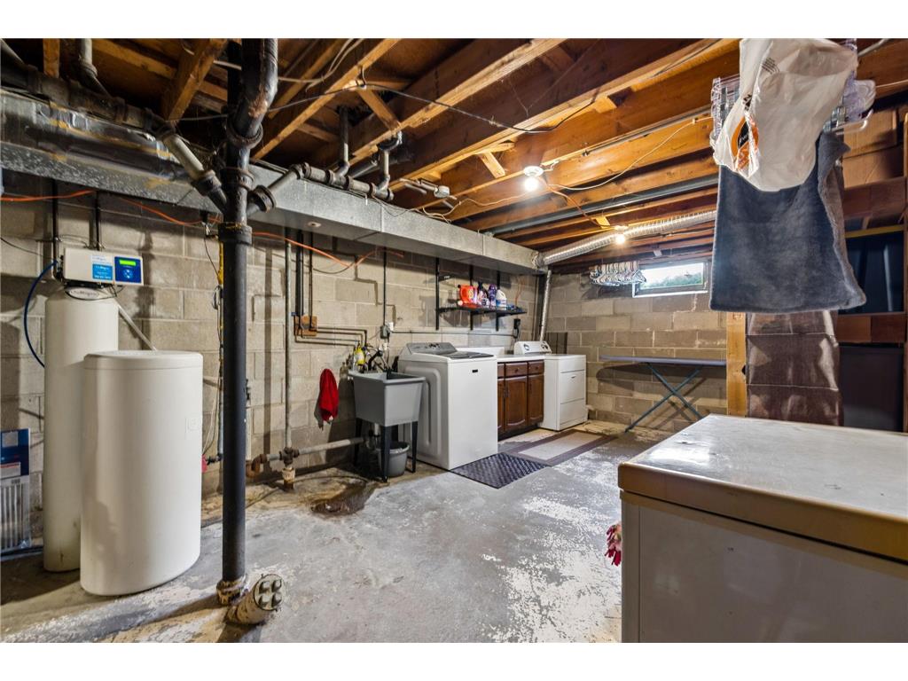 2217 Laramie Trail Brooklyn Park MN 55444 7063951 image37
