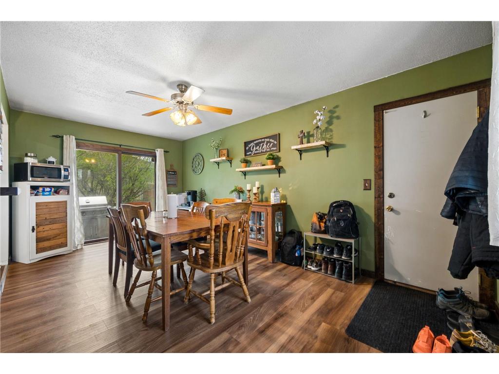 2217 Laramie Trail Brooklyn Park MN 55444 7063951 image4