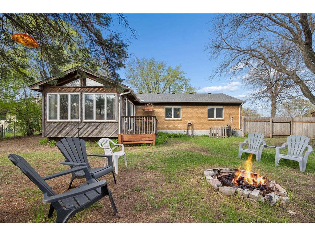 2217 Laramie Trail Brooklyn Park MN 55444 7063951 image42