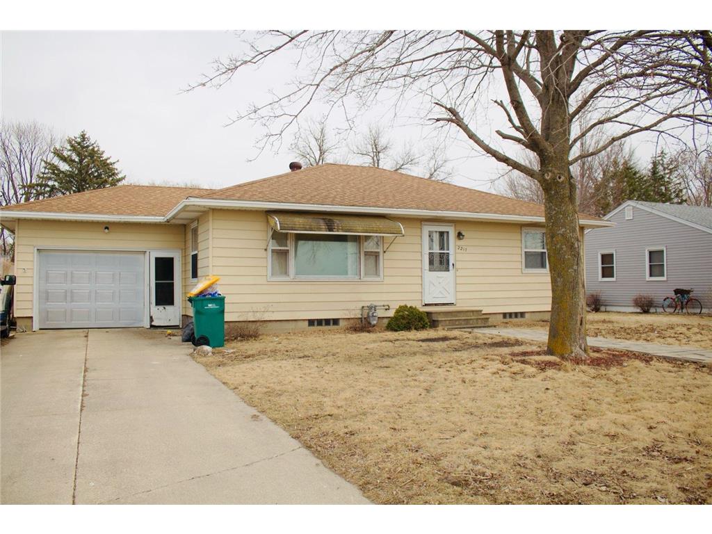 2217 Margaretha Avenue Albert Lea MN 56007 6686595 image1