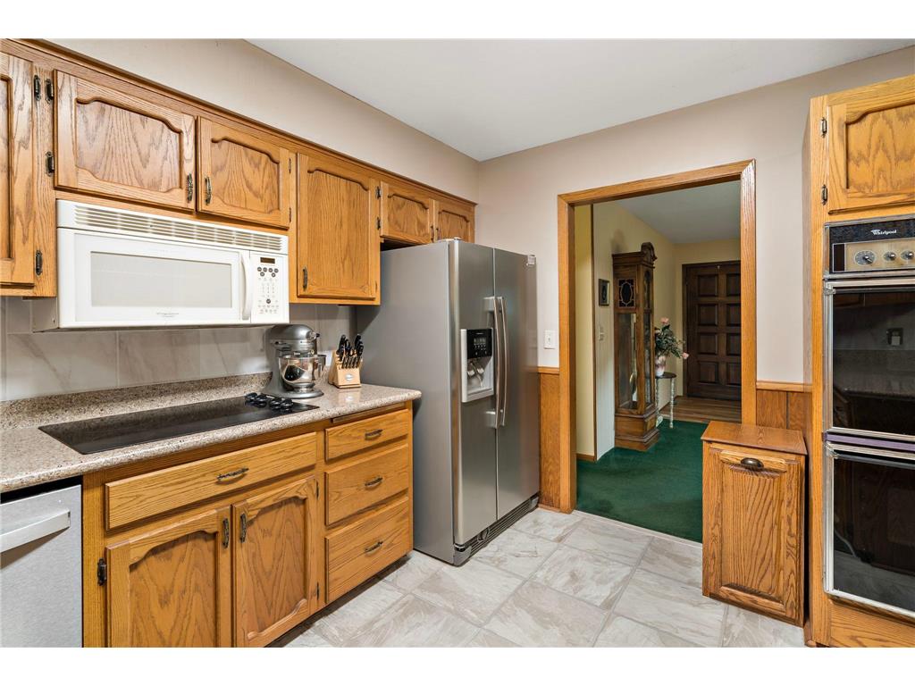 2217 Ripley Avenue Maplewood MN 55109 7091443 image15