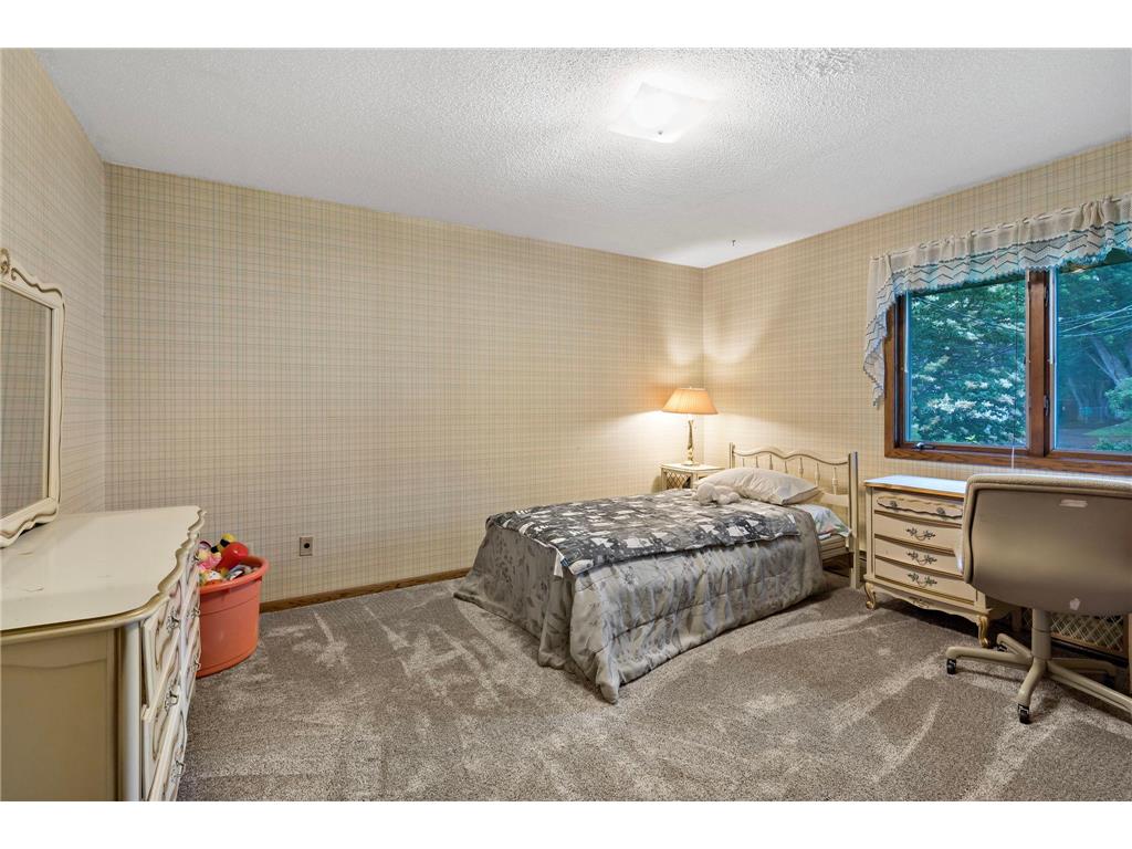 2217 Ripley Avenue Maplewood MN 55109 7091443 image25