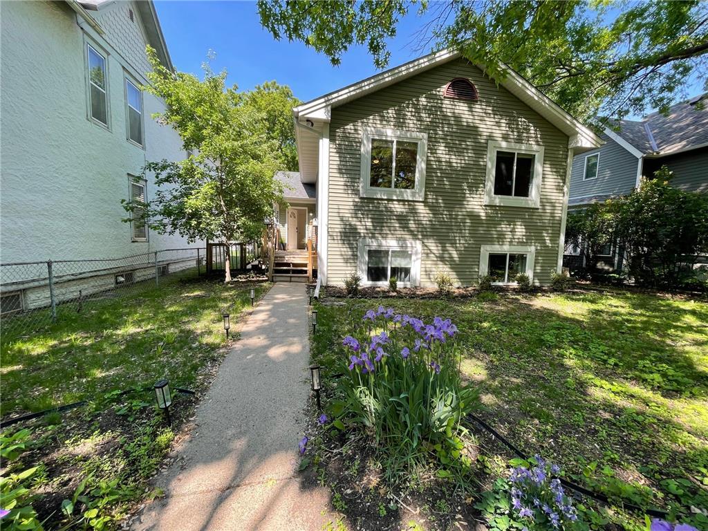 2218 22nd Avenue S Minneapolis MN 55404 6707158 image1