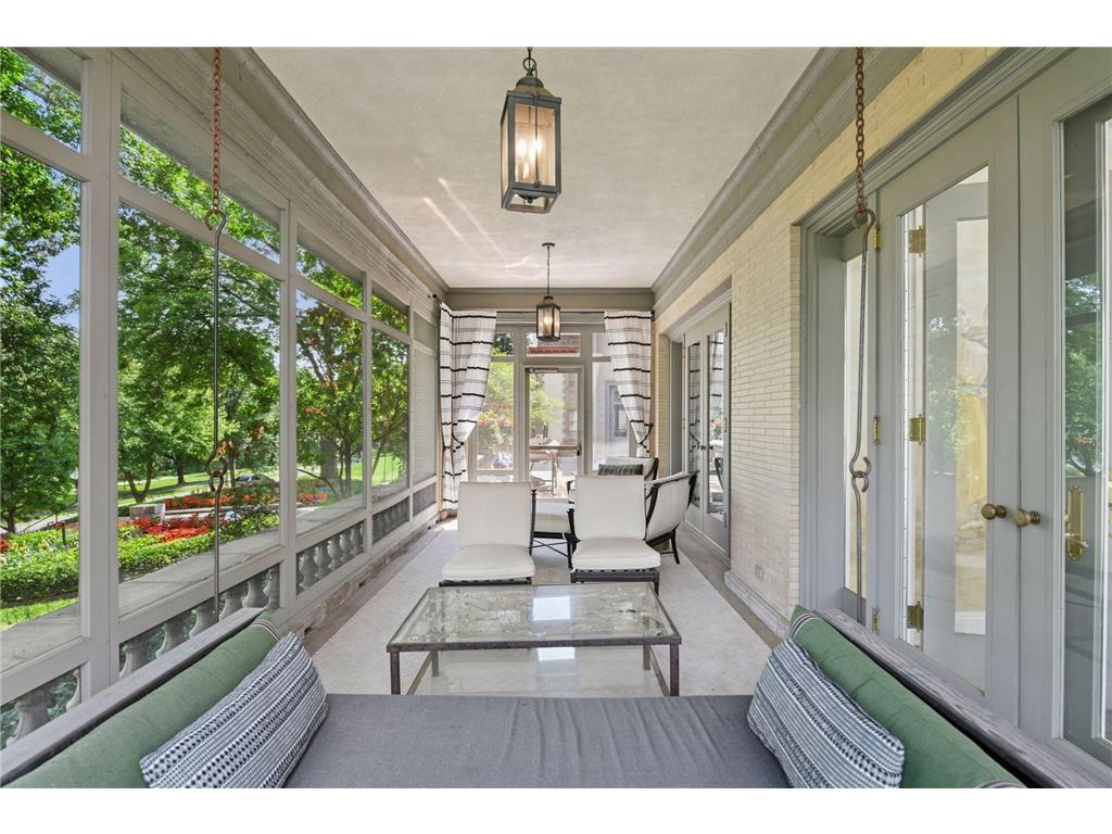 2218 Lake of the Isles Parkway W Minneapolis MN 55405 - Lake of the Isles 7018541 image12