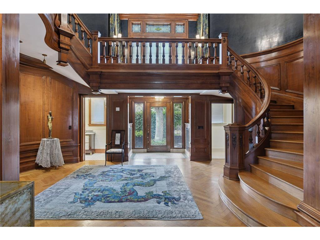 2218 Lake of the Isles Parkway W Minneapolis MN 55405 - Lake of the Isles 7018541 image2