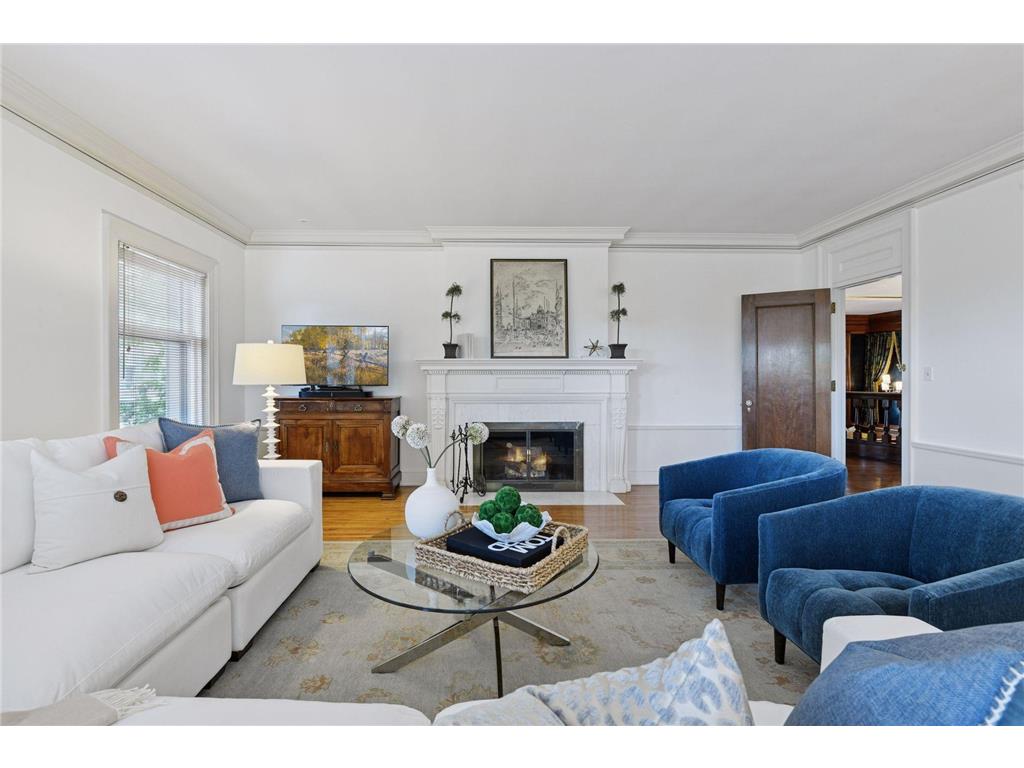 2218 Lake of the Isles Parkway W Minneapolis MN 55405 - Lake of the Isles 7018541 image24