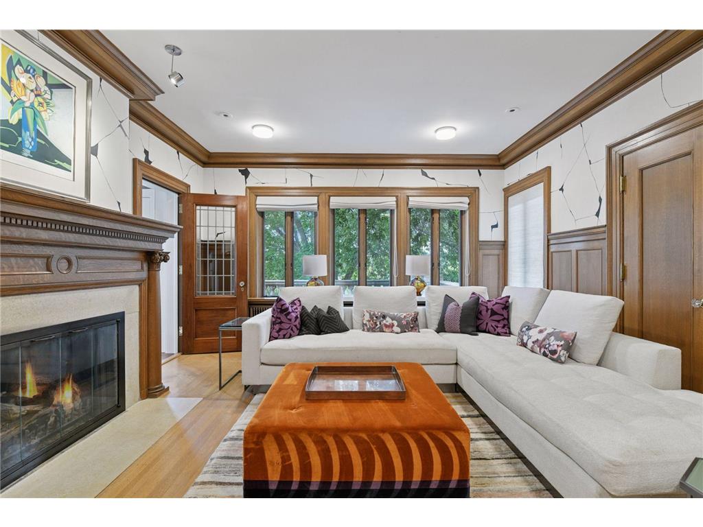 2218 Lake of the Isles Parkway W Minneapolis MN 55405 - Lake of the Isles 7018541 image28