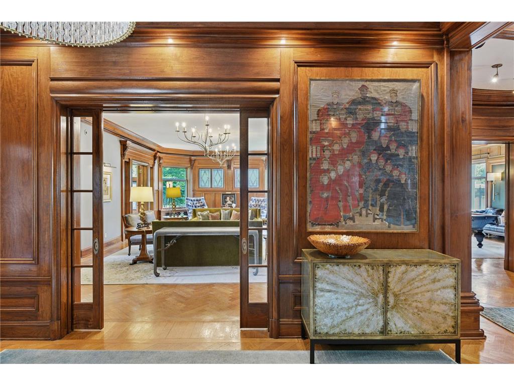 2218 Lake of the Isles Parkway W Minneapolis MN 55405 - Lake of the Isles 7018541 image5