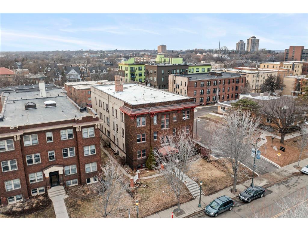2218 Nicollet Avenue #1 Minneapolis MN 55404 7022075 image4