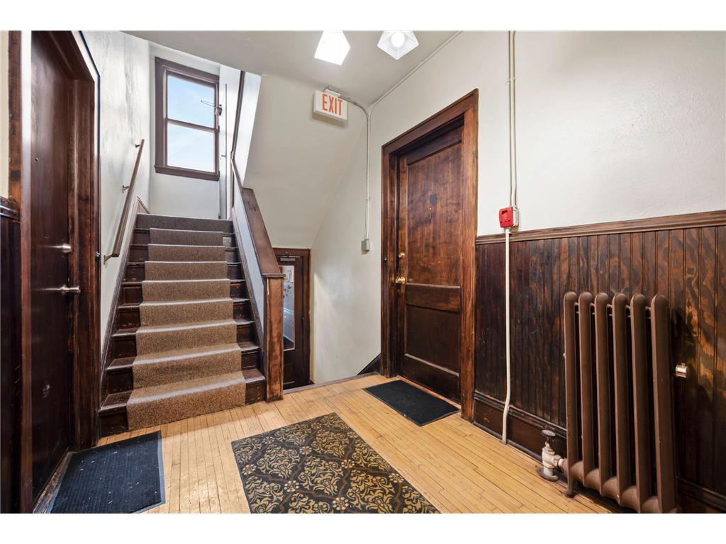 2218 Nicollet Avenue #1 Minneapolis MN 55404 7022075 image9