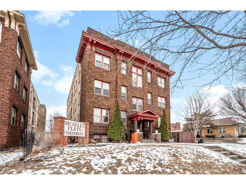 2218 Nicollet Avenue #23 Minneapolis MN 55404 6652251 image25