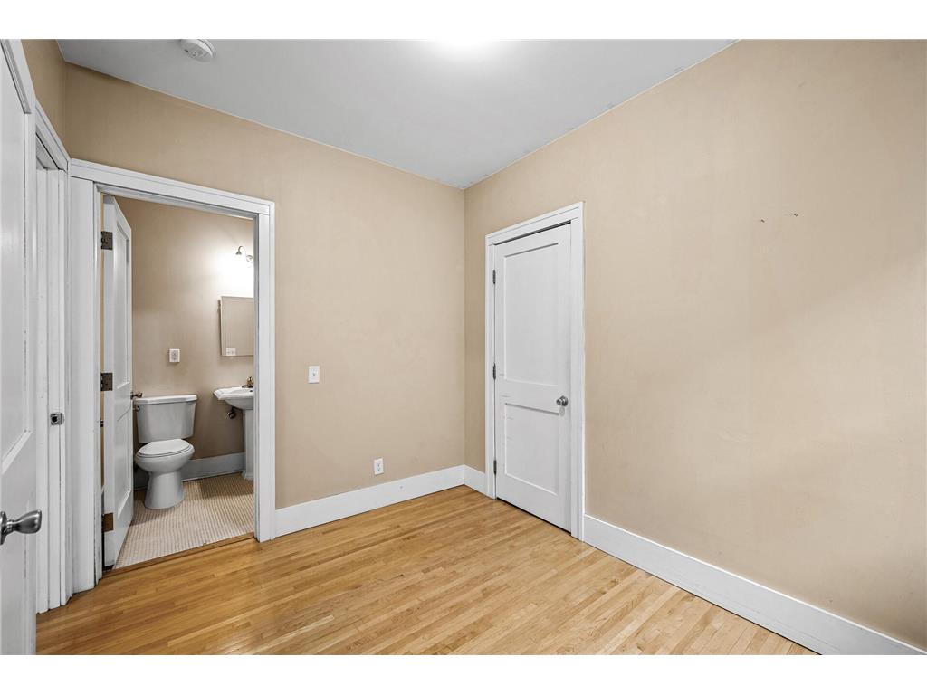 2218 Nicollet Avenue #23 Minneapolis MN 55404 7076456 image22