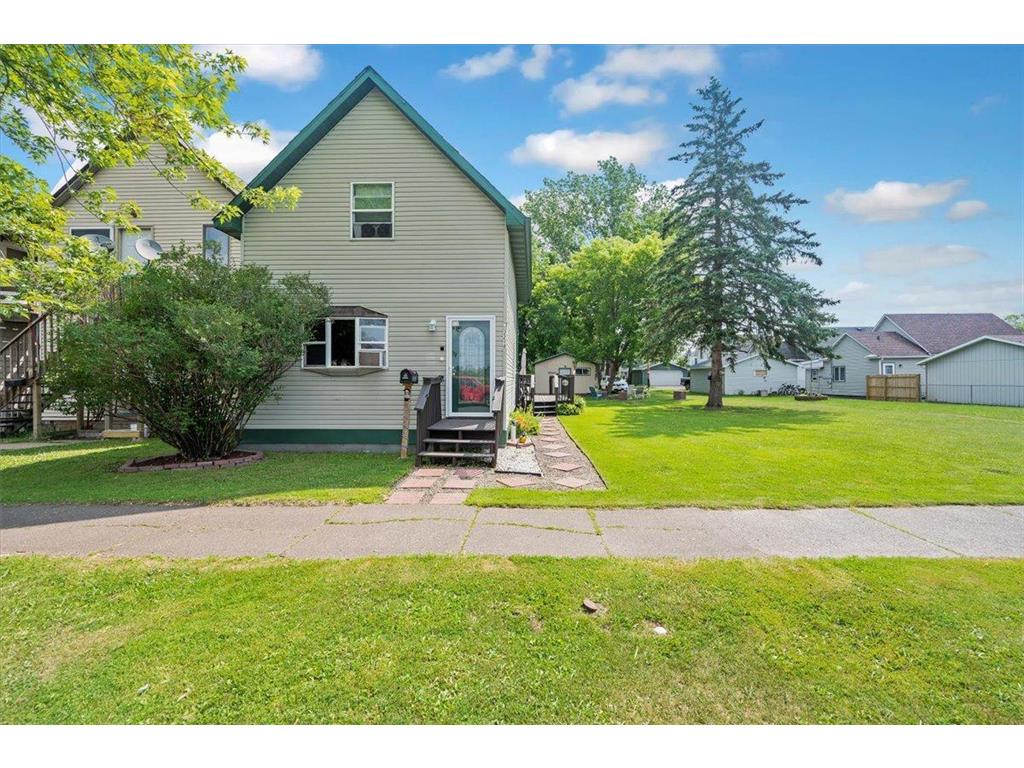 2218 Oakes Avenue Superior WI 54880 6404334 image1