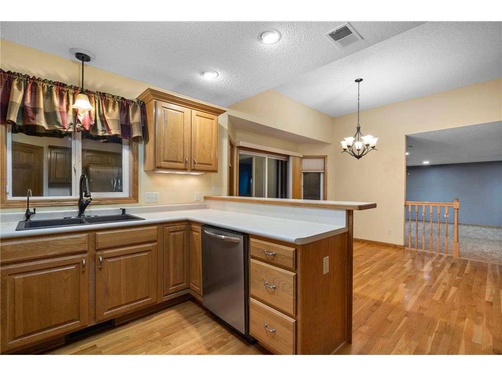 22181 Marie Avenue Rogers MN 55374 7030030 image14