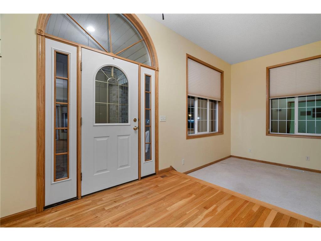 22181 Marie Avenue Rogers MN 55374 7030030 image5