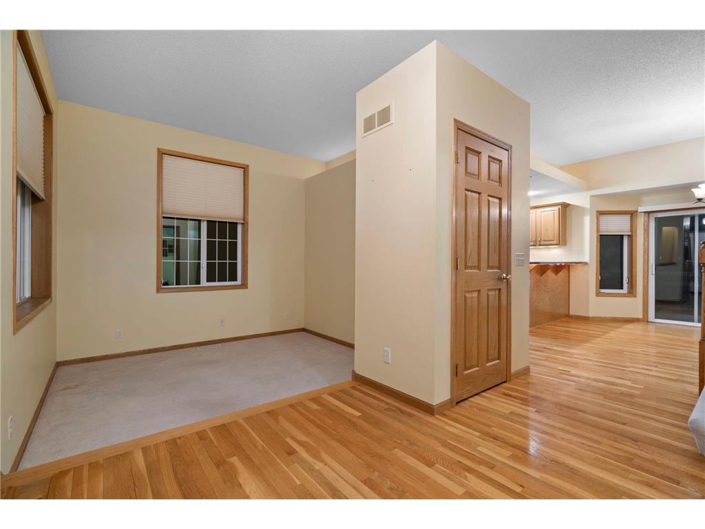 22181 Marie Avenue Rogers MN 55374 7030030 image8