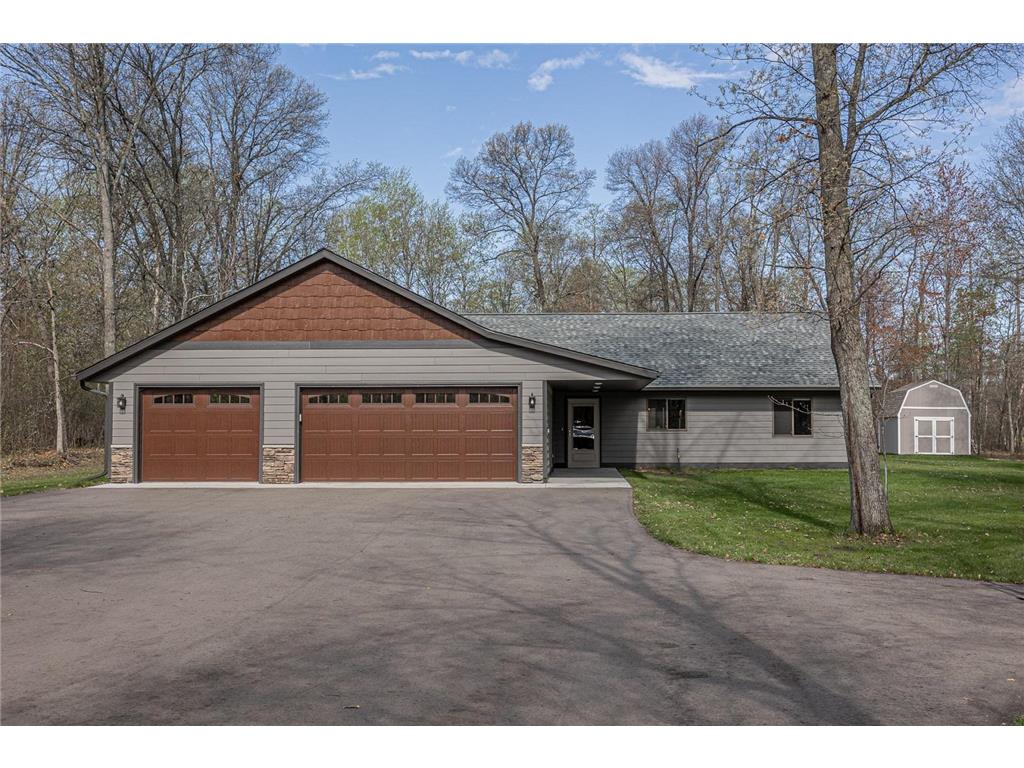 22185 Crystal Court, Merrifield, MN, 56465 MLS 7268963 Edina Realty