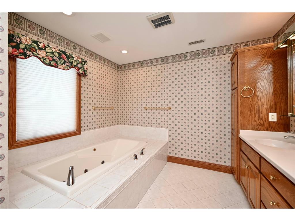 22189 Garvin Heights Road Wilson Twp MN 55987 7099978 image29