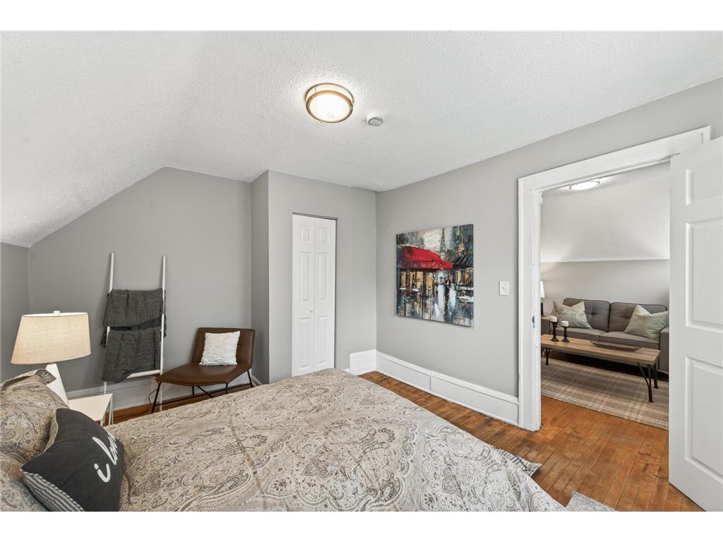2219 29th Avenue N Minneapolis MN 55411 7069635 image17