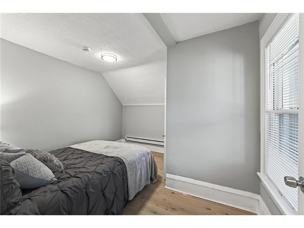2219 29th Avenue N Minneapolis MN 55411 7069635 image24