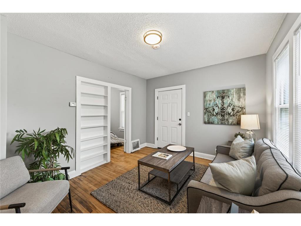 2219 29th Avenue N Minneapolis MN 55411 7069635 image6