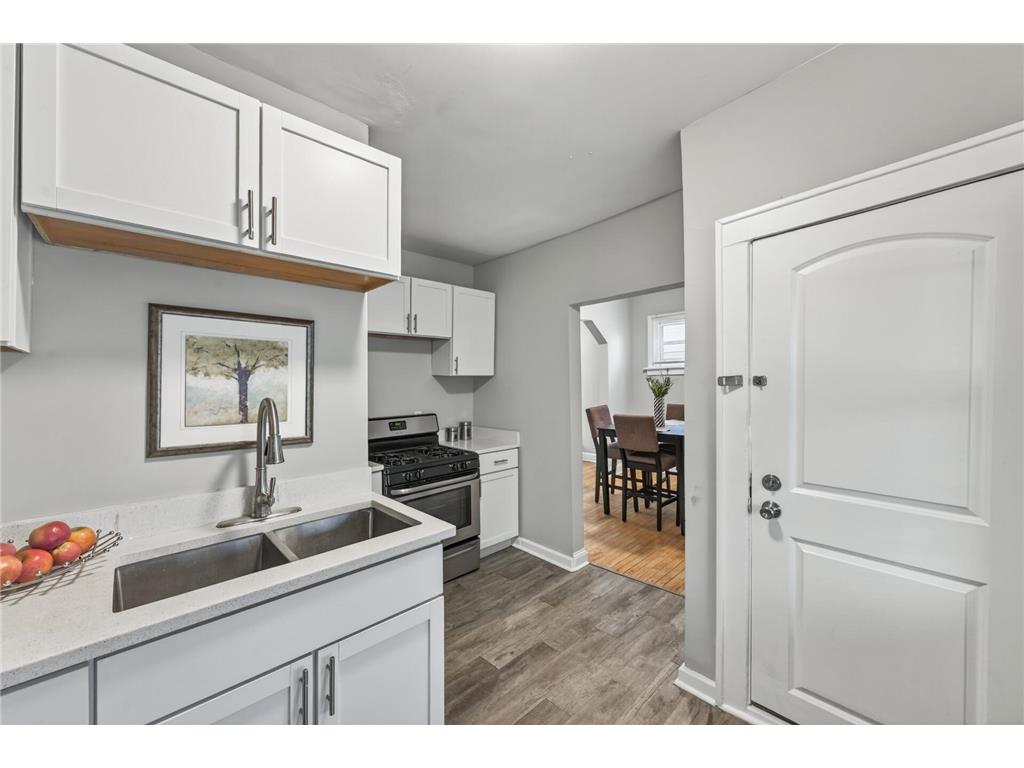 2219 29th Avenue N Minneapolis MN 55411 7069635 image8