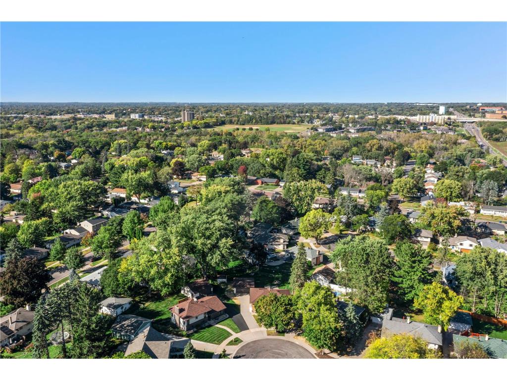 2219 Cardinal Place Saint Paul MN 55119 6801882 image1