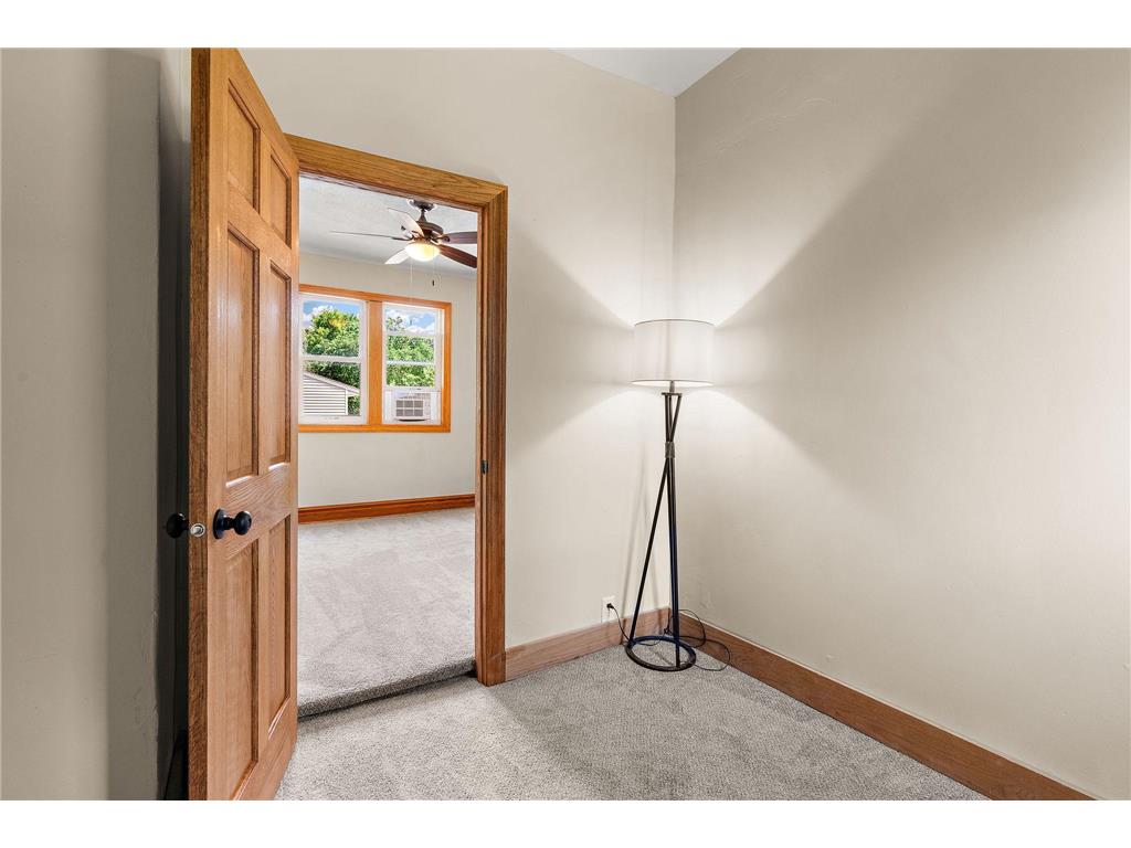 2219 Eldridge Avenue E North Saint Paul MN 55109 7086653 image11