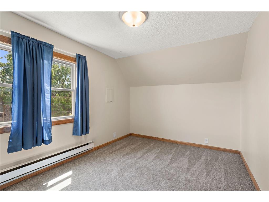 2219 Eldridge Avenue E North Saint Paul MN 55109 7086653 image22